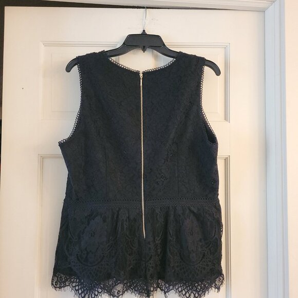 White House|Black Market /lace Black Top, size 14 - Picture 6 of 7